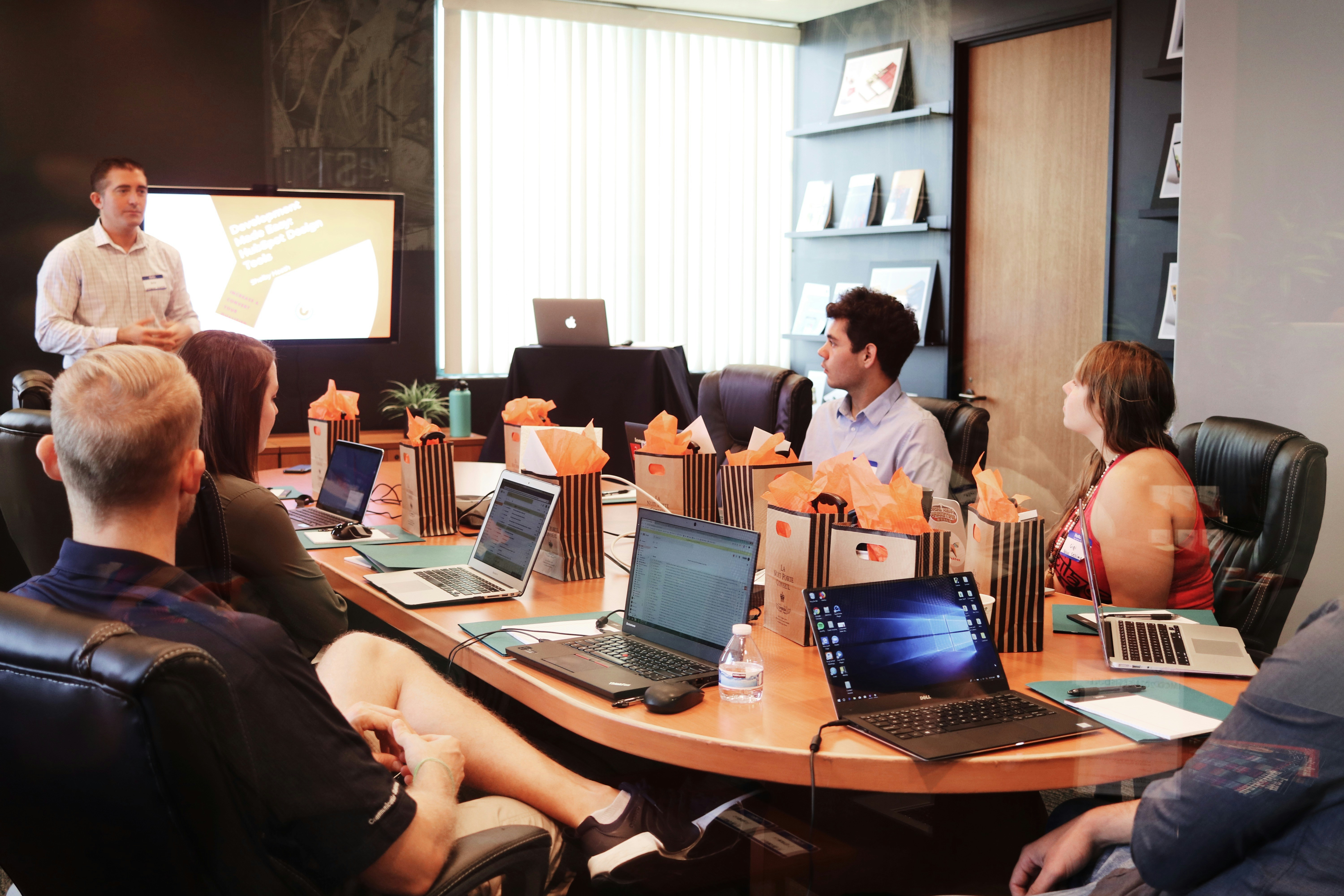 How to Easily find the Best HR administrator Jobs