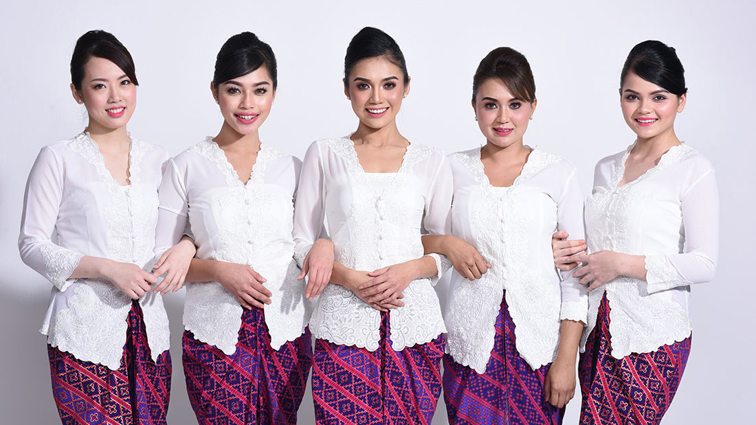 Air Hostess: Description and the best paid jobs [vc_row…